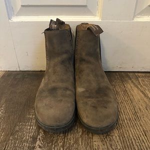 Blundstone women’s originals high top boots rustic brown